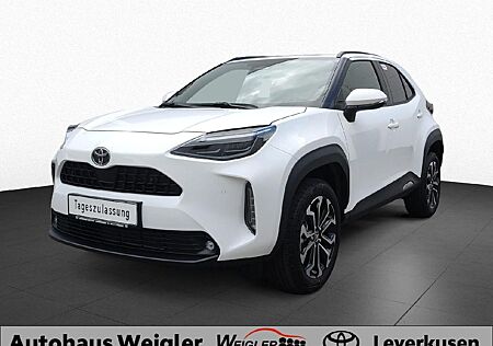 Toyota Yaris Cross Hybrid 96kw FWD Team D Safety