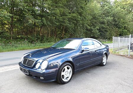 Mercedes-Benz CLK 200 AVANTGARDE