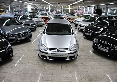 VW Golf Volkswagen V Lim. Trendline