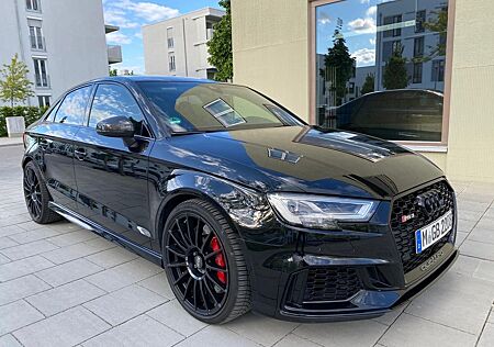 Audi RS3 RS 3 Lim. 2.5 TFSI quattro