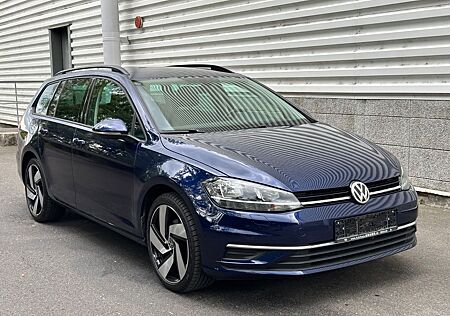VW Golf Volkswagen VII Variant TSI DSG ACC Navi CarPlay Massag