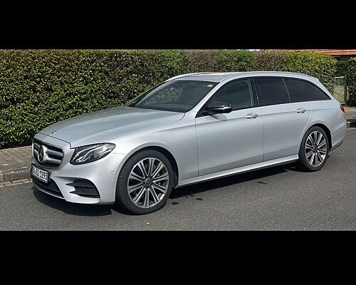 Mercedes-Benz E 400 d 4MATIC T Autom. - AMG Line