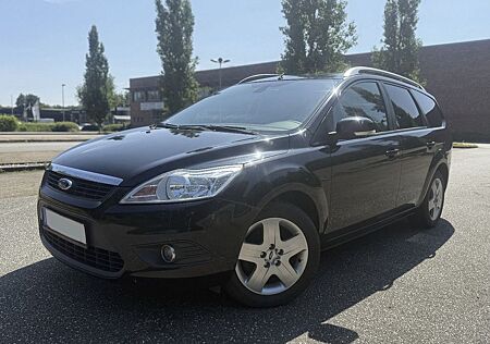 Ford Focus Style Klima beheizbare Scheibe AHK
