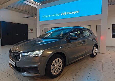 Skoda Fabia Active 1.0 *SmartLink*PDC*LED*Sitzheizung*