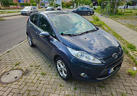 Ford Fiesta 1,4 Titanium Autom. Titanium