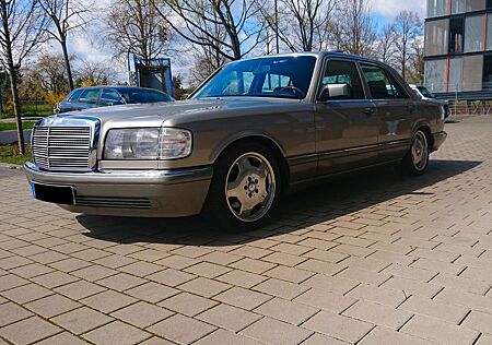 Mercedes-Benz S 260 SE 260 H