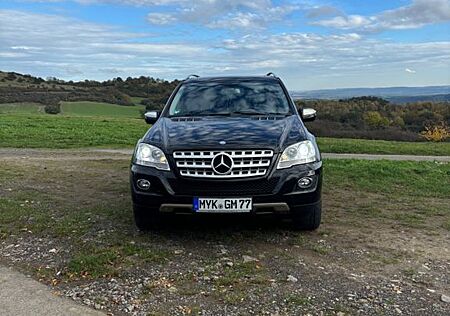 Mercedes-Benz ML 320 CDI 4MATIC -