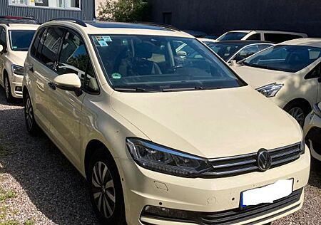 VW Touran Volkswagen 2.0 PANO NAVI CAM LED XENON
