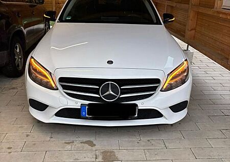 Mercedes-Benz C 220 d T Autom. -