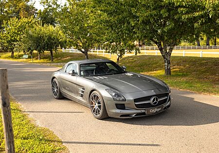 Mercedes-Benz SLS AMG Coupe