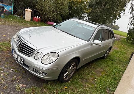 Mercedes-Benz E 500 4MATIC T AVANTGARDE Avantgarde