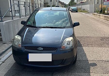 Ford Fiesta 1.3 44 kW Ambiente Ambiente