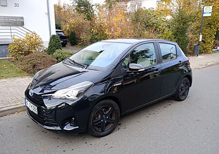 Toyota Yaris 1,5-l-VVT-i Hybrid CVT -