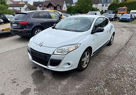 Renault Megane III Coupe BOSE Edition