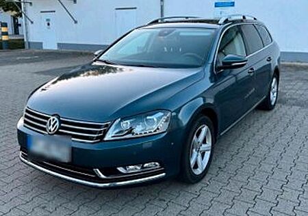 VW Passat Variant gebraucht kaufen VW Passat Variant Volkswagen 2.0 BlueTDI DSG Highline Vari...