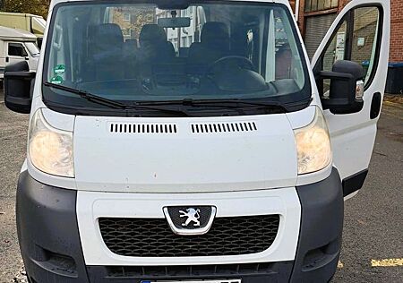 Peugeot Boxer BUS 9sitzer