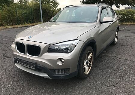 BMW X1 gebraucht kaufen BMW X1 X1sDrive18i E6 KlimAut 2PDC SitzH AHK 2ALU SR WR