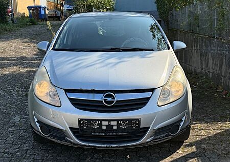 Opel Corsa 1.2 Twinport Edition 1 Hand