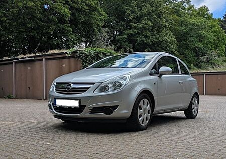Opel Corsa 1.4 Automatik 3-Türer