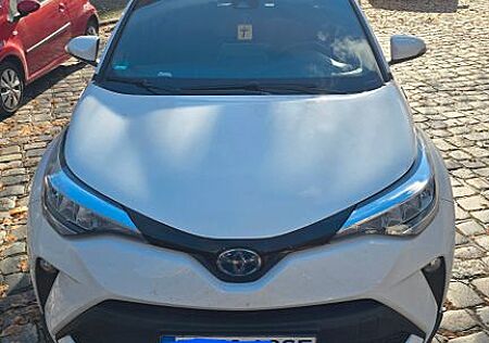 Toyota C-HR 1.8-l-VVTi Hybrid Flow Flow