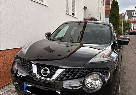 Nissan Juke 1.6 DIG-T Tekna 4x4 Xtronic-M7 Tekna