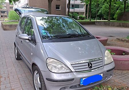 Mercedes-Benz A 160 ELEGANCE Elegance