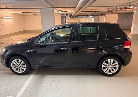 VW Golf Volkswagen 1.2 TSI von Privat an Privat TÜV und HU neu