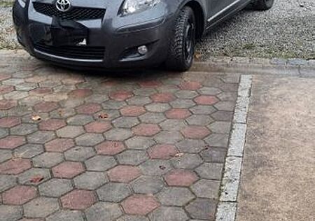 Toyota Yaris 1,33-l-Dual-VVT-i Cool Cool