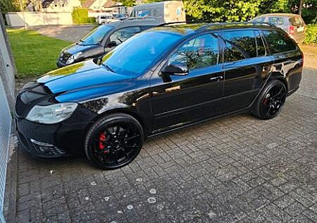 Skoda Octavia 2.0 TDI RS Combi RS Austauschmotor