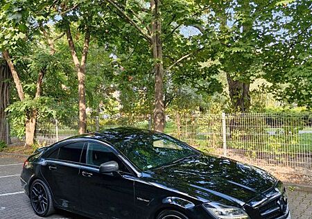 Mercedes-Benz CLS 63 AMG AMG Stage2 #700 PS 950NM!