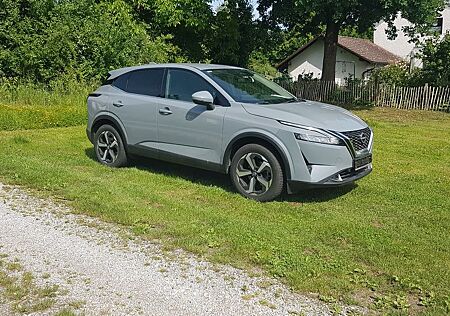 Nissan Qashqai N-Connecta 1.3 DIG-T MHEV 140PS Hybrid