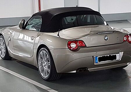 BMW Z4 2.2i -