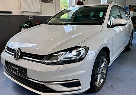 VW Golf Volkswagen VII Variant 1.6 TDI DSG Highline
