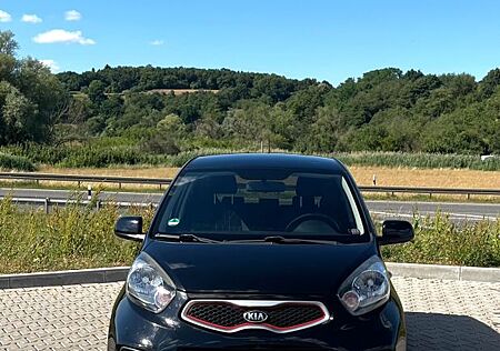 Kia Picanto 1.0 Dream Team Edition