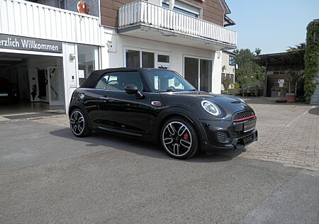 Mini John Cooper Works JOHN_COOPER_WORKS Cabrio