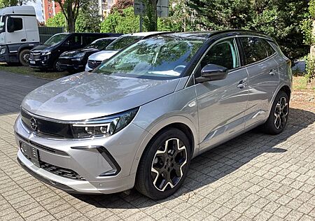 Opel Grandland X Grandland 1.5*Ultimate*Alcantara*Kam*Navi*Le/Shz