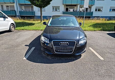 Audi A3 2.0 TDI (DPF) S tr. Ambiente Sportback Am...
