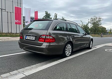 Mercedes-Benz E 220 CDI T ELEGANCE Elegance