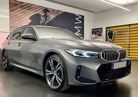 BMW 330e xDrive Touring Automatic - M SPORTPAKET