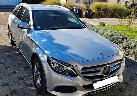 Mercedes-Benz C 220 d Autom. - Scheckheftgepflegt