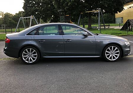 Audi A4 Lim. 2,0TDI Ambition quattro S-Line