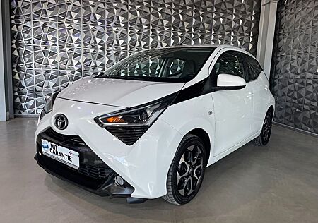 Toyota Aygo (X) Aygo -play Team D *LED*Automatik*1.Hand*