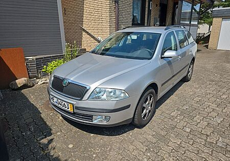 Skoda Octavia Combi 1.6 Classic Classic