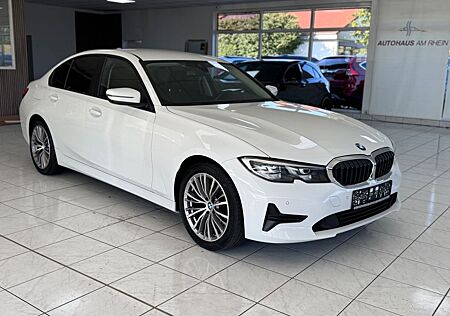 BMW 320i Advantage Lim.+Automatik+Navi+PDC+LED+2.Hnd