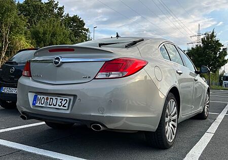 Opel Insignia 2.8 V6 Turbo 4x4 Cosmo Automatik Cosmo