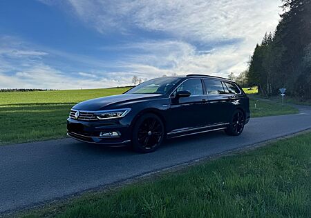 VW Passat Volkswagen 2.0 TDI SCR 140kW DSG Highline Highline