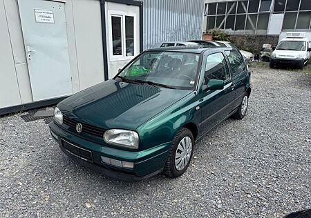 VW Golf Volkswagen Automatik