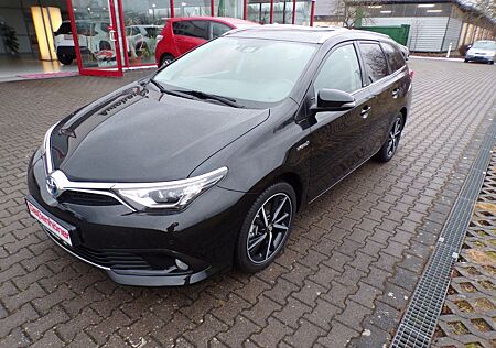 Toyota Auris Touring Sports Hybrid Edition-S+