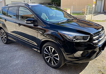 Ford Kuga 1,5 EcoBoost 4x4 129kW ST-Line Automat ...