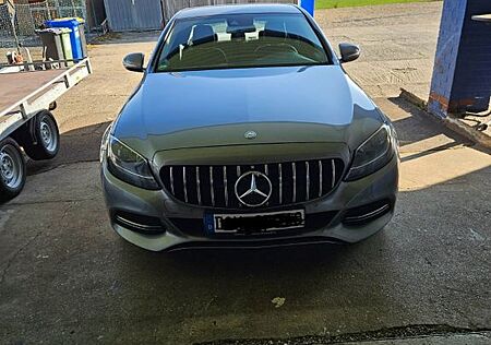 Mercedes-Benz C 220 d -